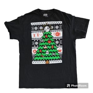 Star Wars Christmas Tee Shirt size large
